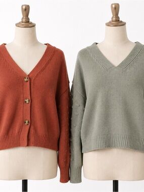 Moon & Madison Bundle 2 Cropped Cardigans Size M Rust-Terracotta + Sagegreen